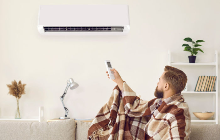 Does AC Give Hot Air In Winter?